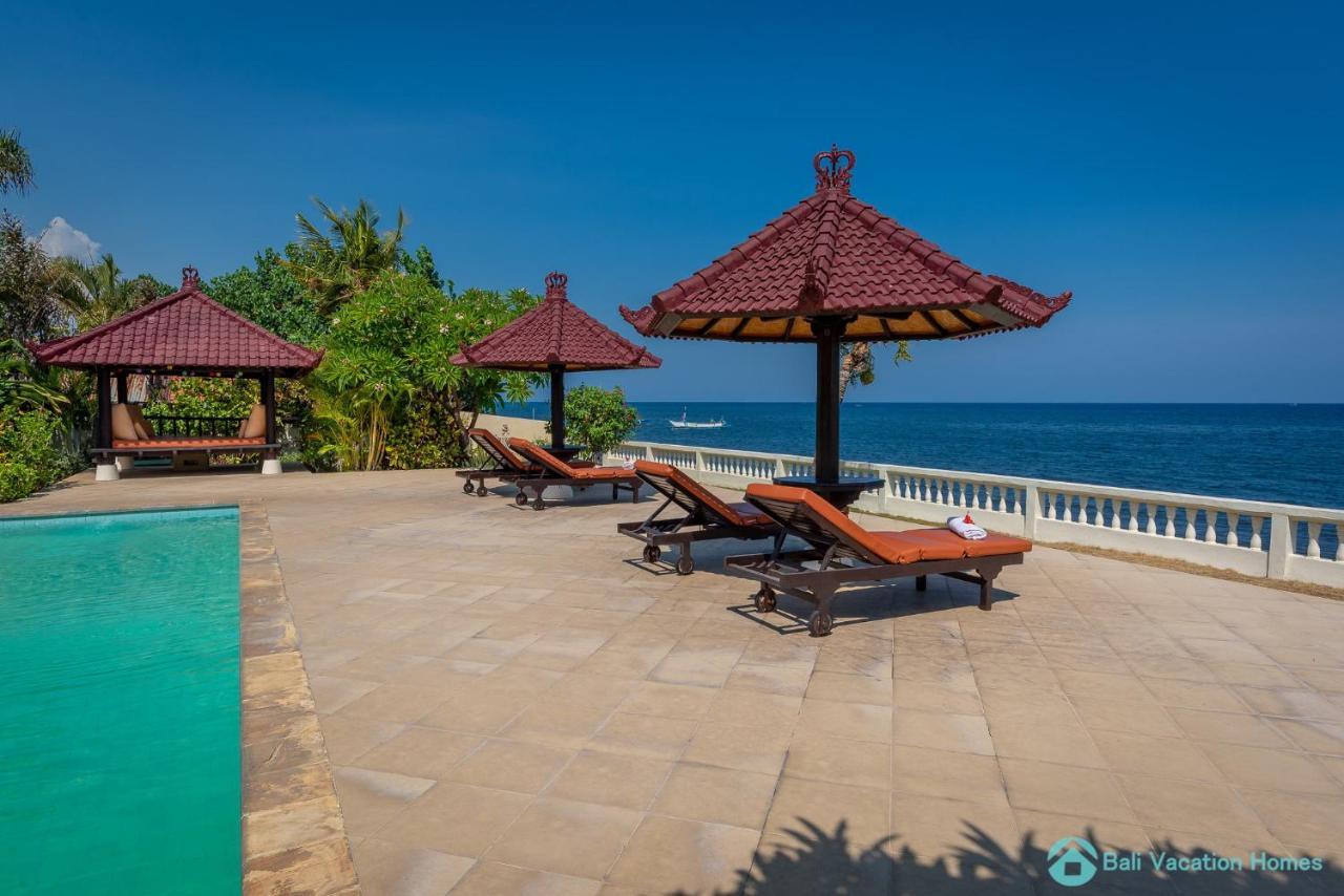 Villa Namasté - Beachfront at Lovina 10P, Pool, BBQ Banjar  Extérieur photo