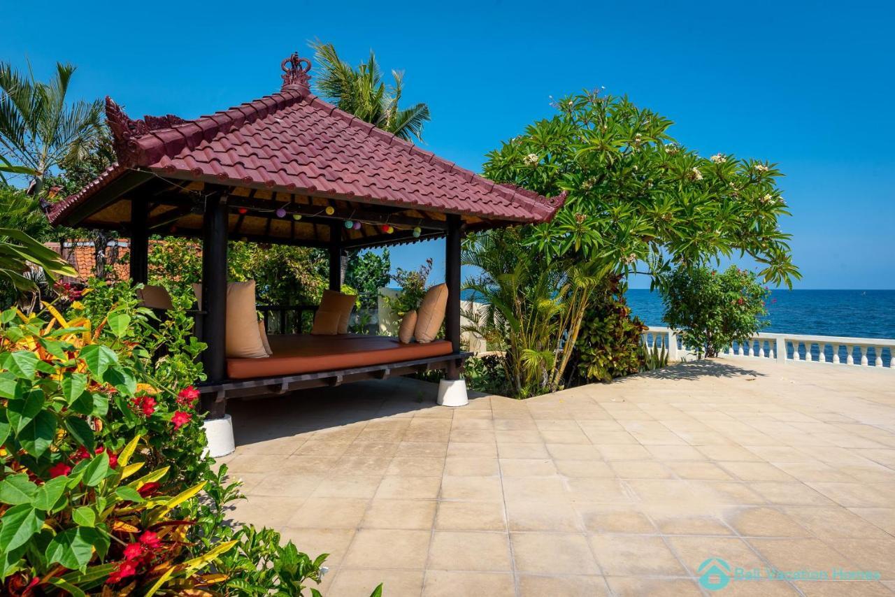 Villa Namasté - Beachfront at Lovina 10P, Pool, BBQ Banjar  Extérieur photo