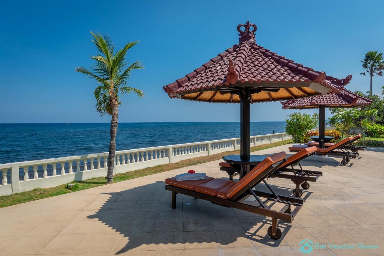 Villa Namasté - Beachfront at Lovina 10P, Pool, BBQ Banjar  Extérieur photo